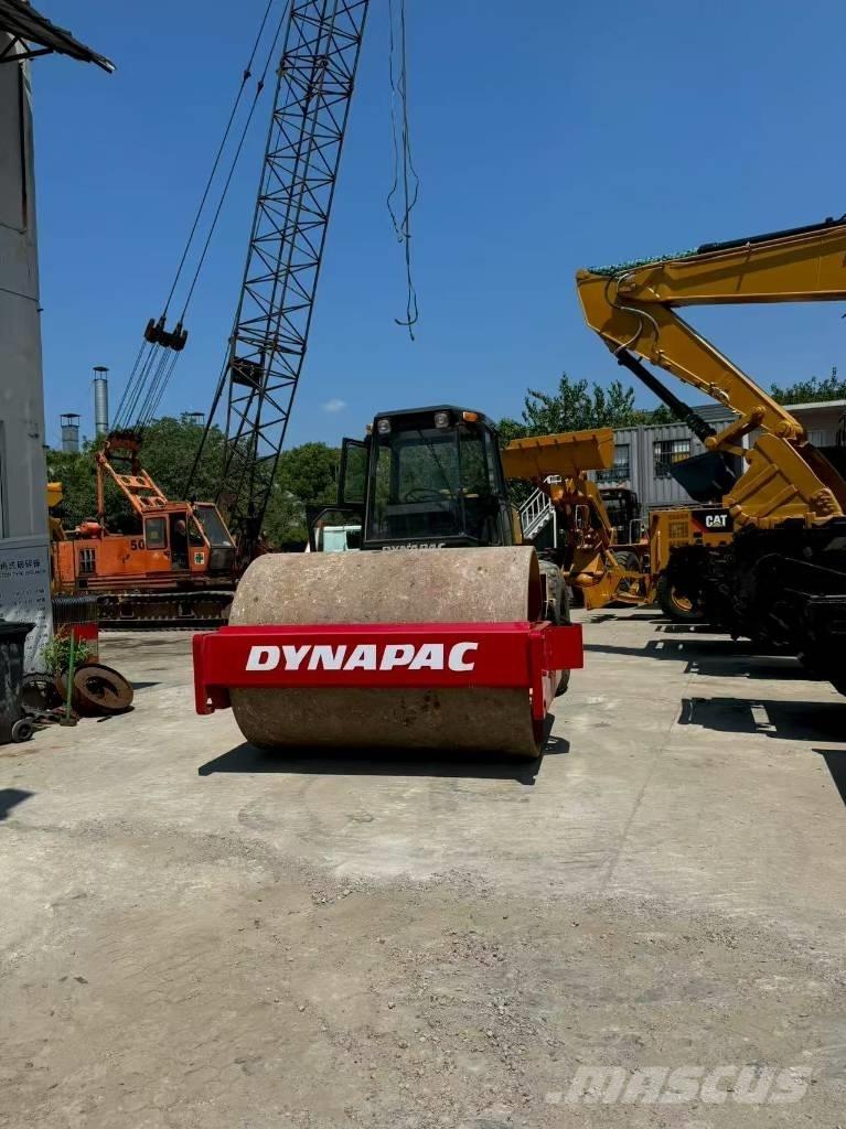 Dynapac CA 30 D 振動ローラ