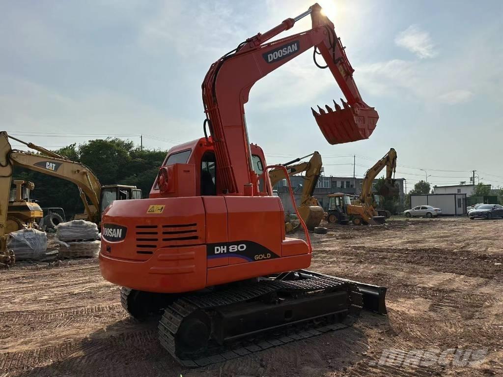 Doosan DH 80 大型油圧ショベル12t以上（パワーショベル・ユンボ）