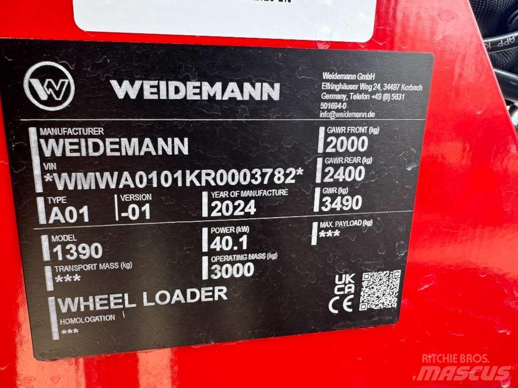 Weidemann 1390 スキッドステアローダー