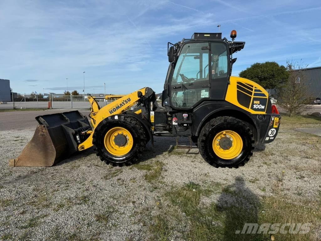 Komatsu WA100 M-7 ホイールローダー・タイヤショベル