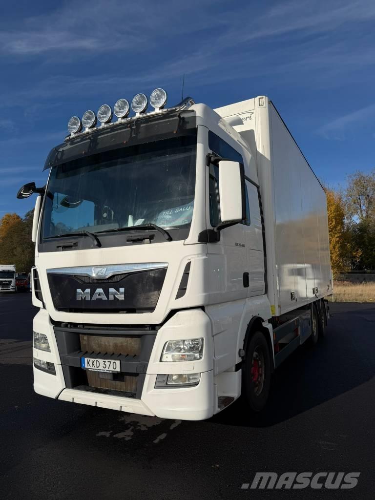 MAN TGX 26.480 6x2 ボックスボディー、ウイング、箱車