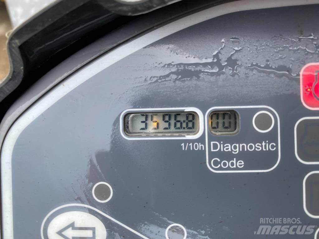 Hamm HD 14 VV タンデムローラ