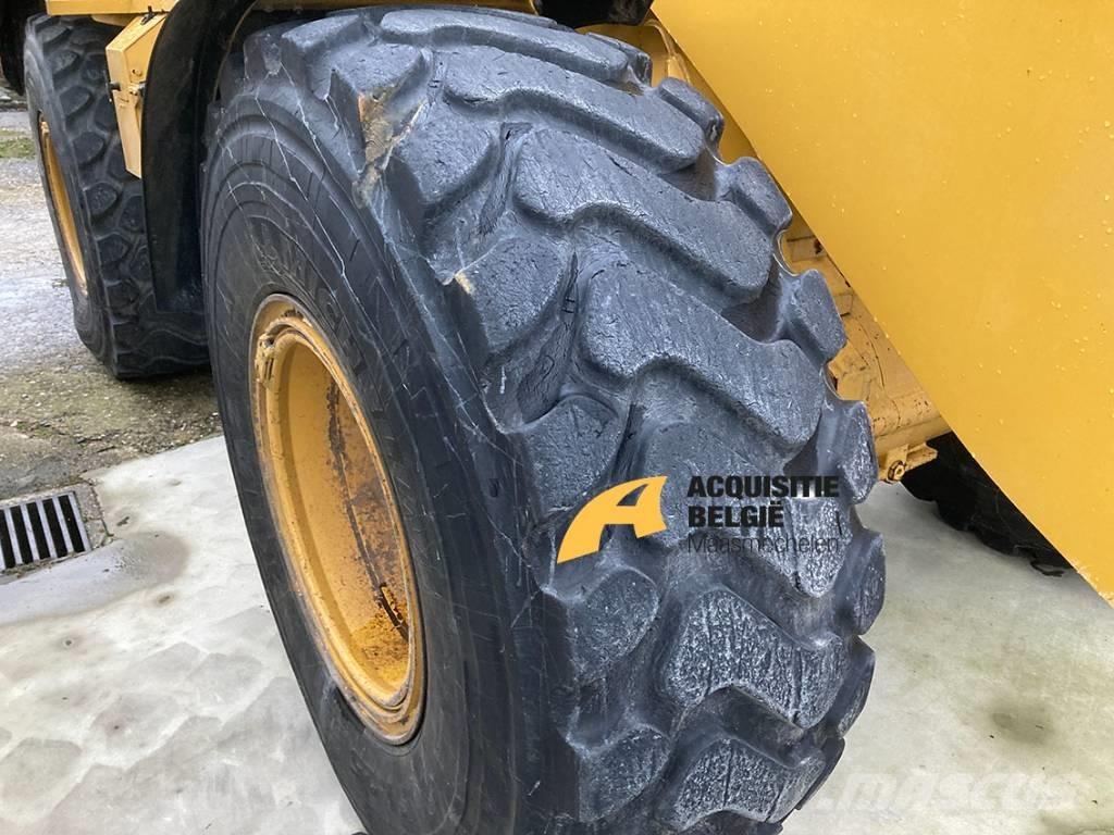 CAT 930M ホイールローダー・タイヤショベル