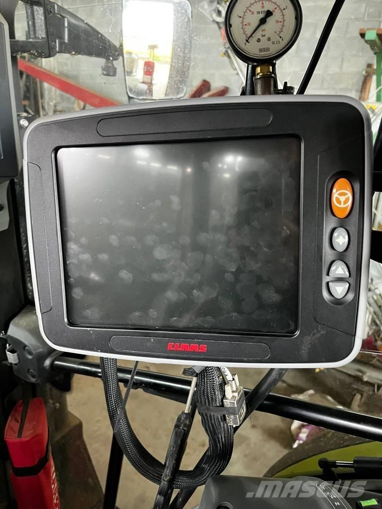 CLAAS Arion 470 トラクター