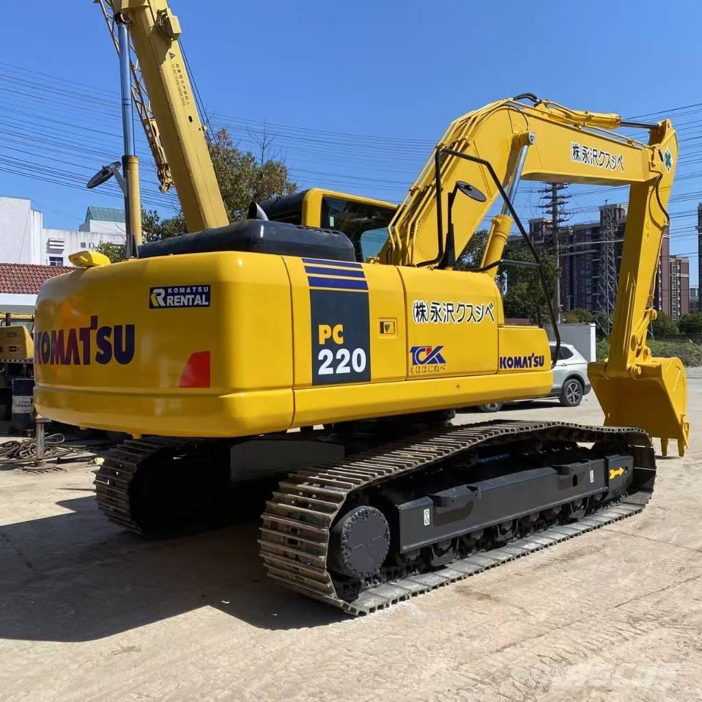 Komatsu PC 220 大型油圧ショベル12t以上（パワーショベル・ユンボ）