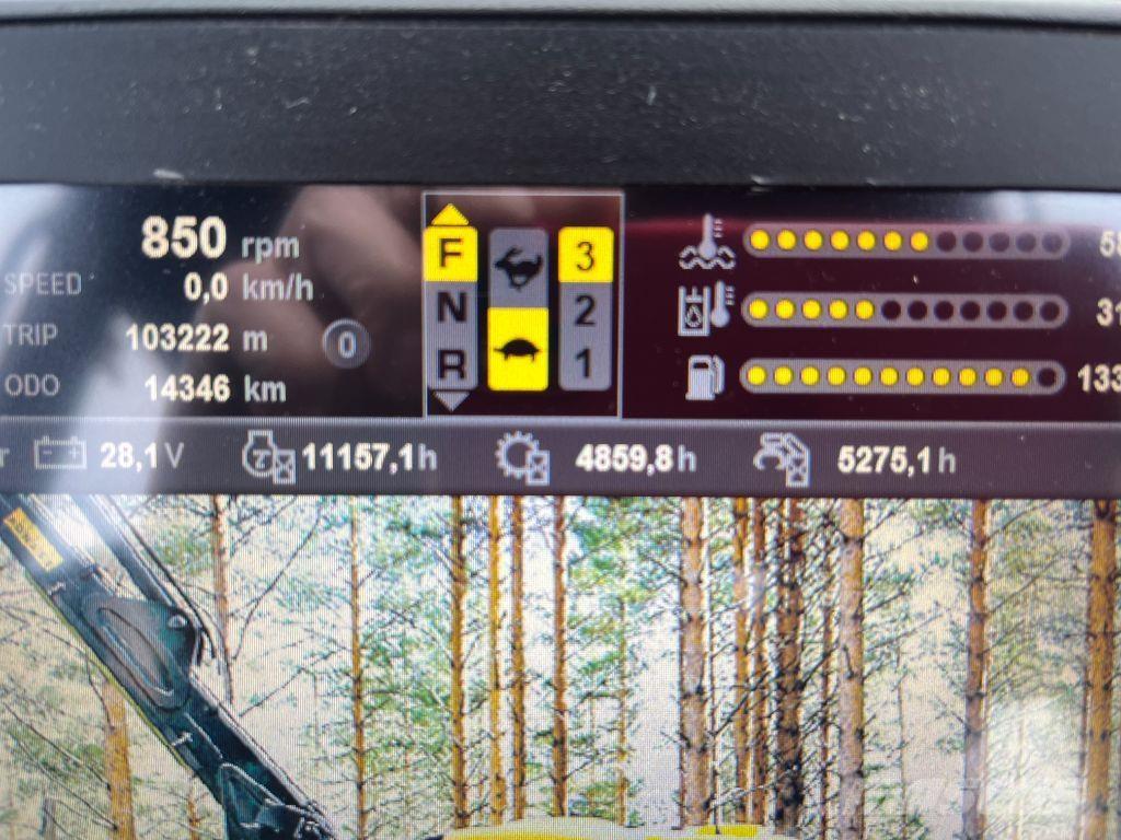 Ponsse Wisent フォワーダー