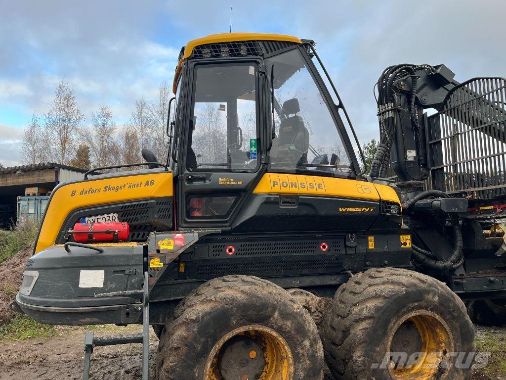 Ponsse Wisent フォワーダー