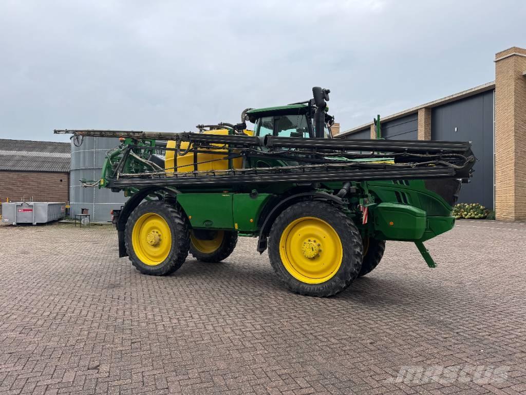 John Deere R4050i 自走式噴霧器