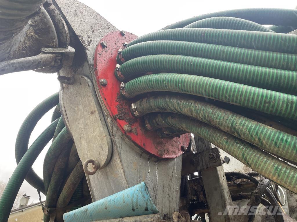 Pichon TCI 18500 肥料散布機