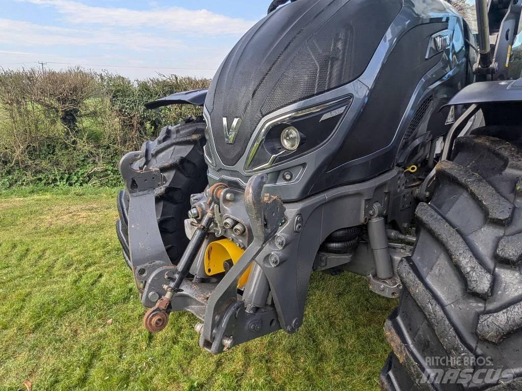 Valtra T 254 トラクター