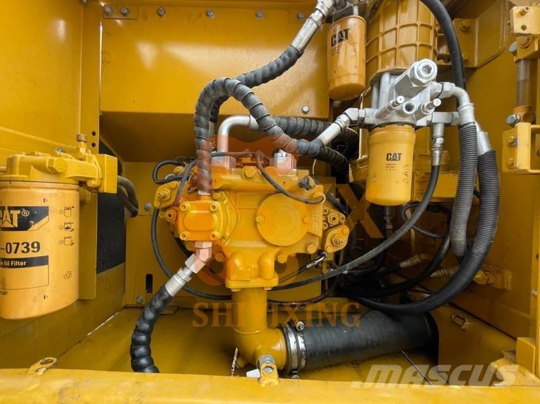 CAT 320 D GC 大型油圧ショベル12t以上（パワーショベル・ユンボ）