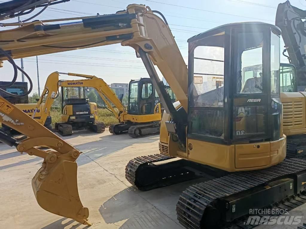 CAT CAT305CCR ミニ油圧ショベル 7t以下（ミニユンボ・ミニディガー）