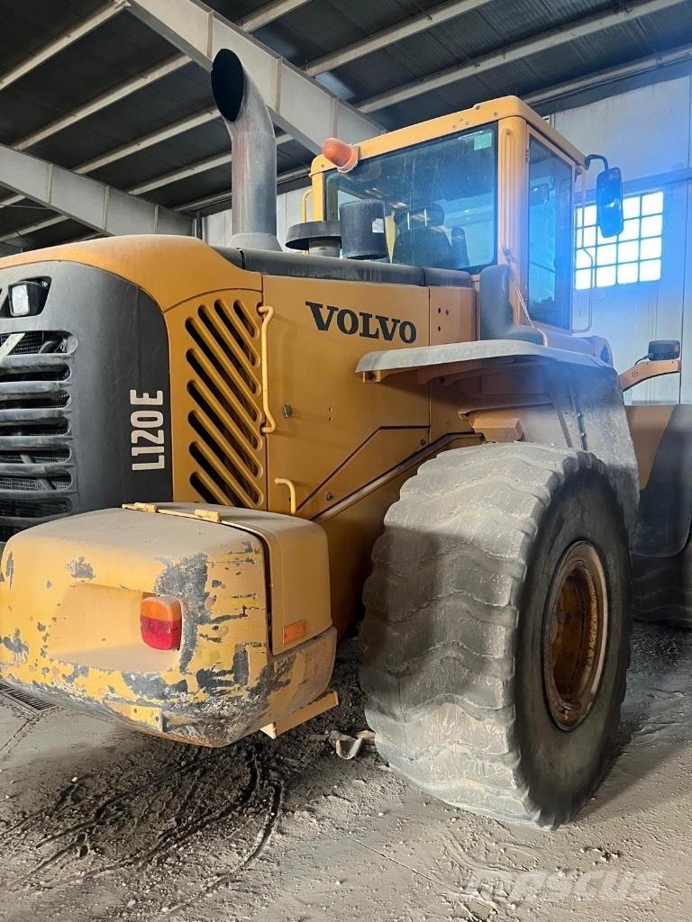 Volvo L 120 E ホイールローダー・タイヤショベル