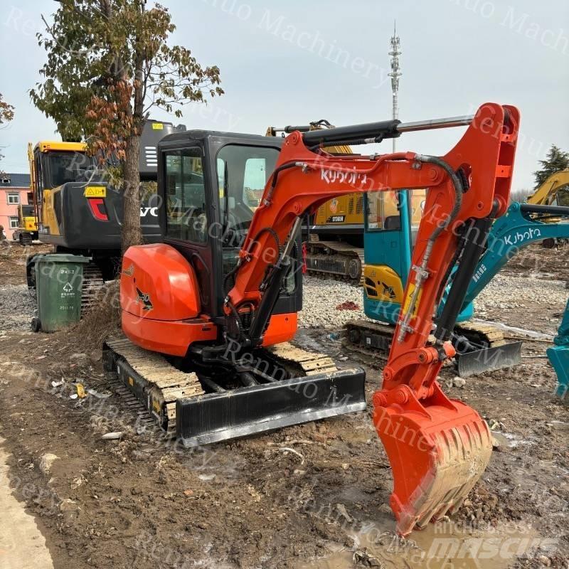 Kubota U 30 ミニ油圧ショベル 7t以下（ミニユンボ・ミニディガー）