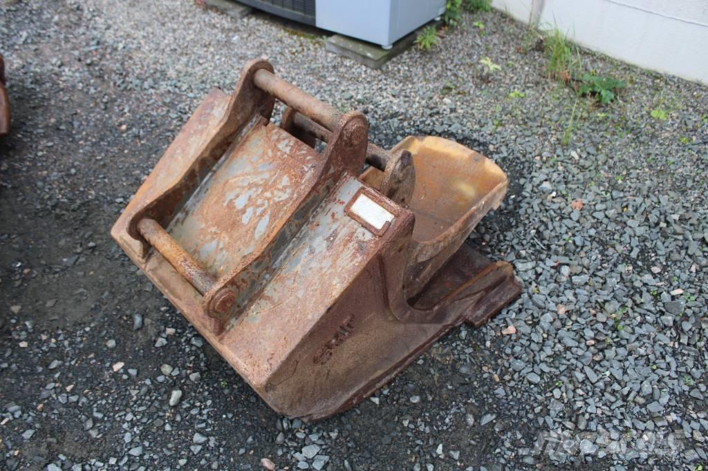 Takeuchi TB 153 FR ミニ油圧ショベル 7t以下（ミニユンボ・ミニディガー）