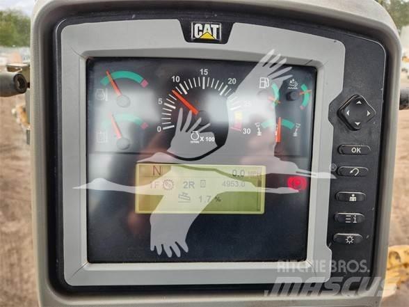 CAT 12M3 AWD モーターグレーダー