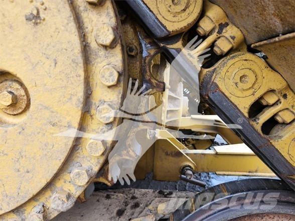 CAT D6T LGP ブルドーザー