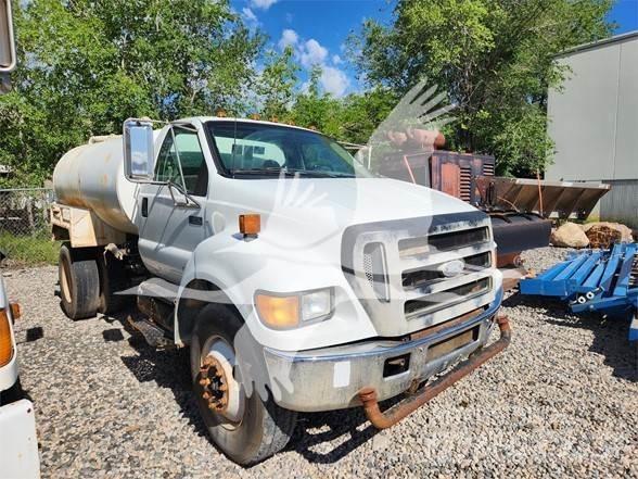 Ford F650 SD タンカートラック