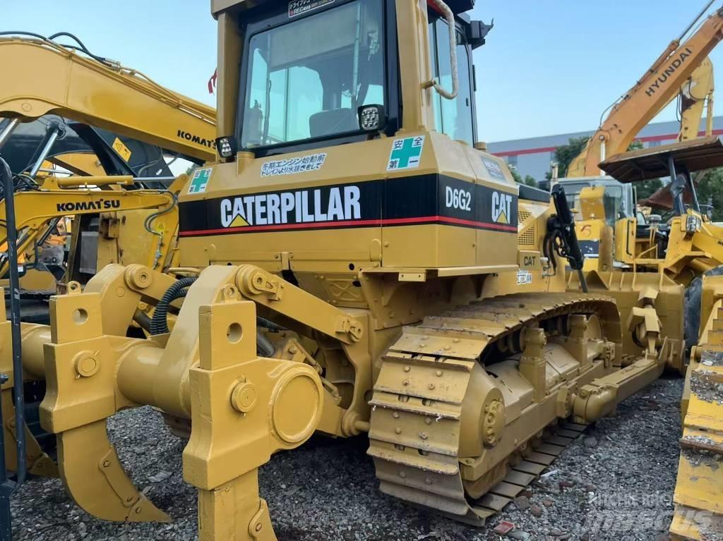 CAT D 6 G ブルドーザー