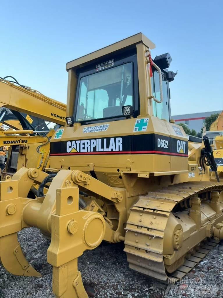 CAT D 6 G ブルドーザー