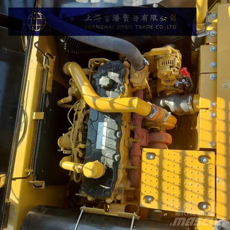 CAT 324 D 大型油圧ショベル12t以上（パワーショベル・ユンボ）
