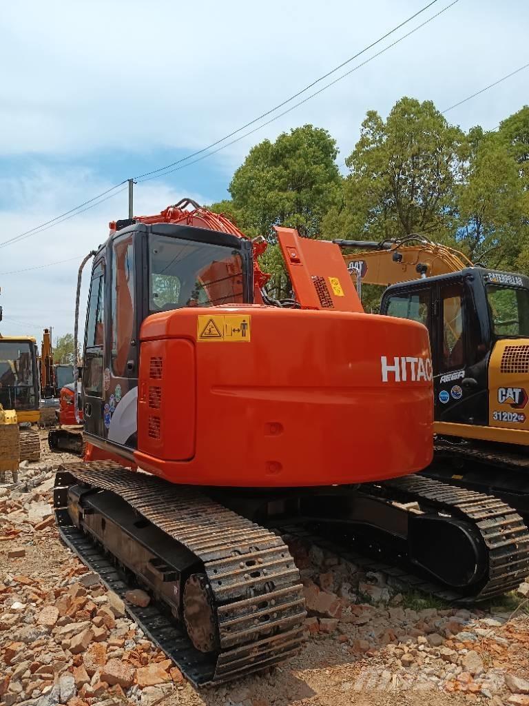 Hitachi ZX 135 大型油圧ショベル12t以上（パワーショベル・ユンボ）