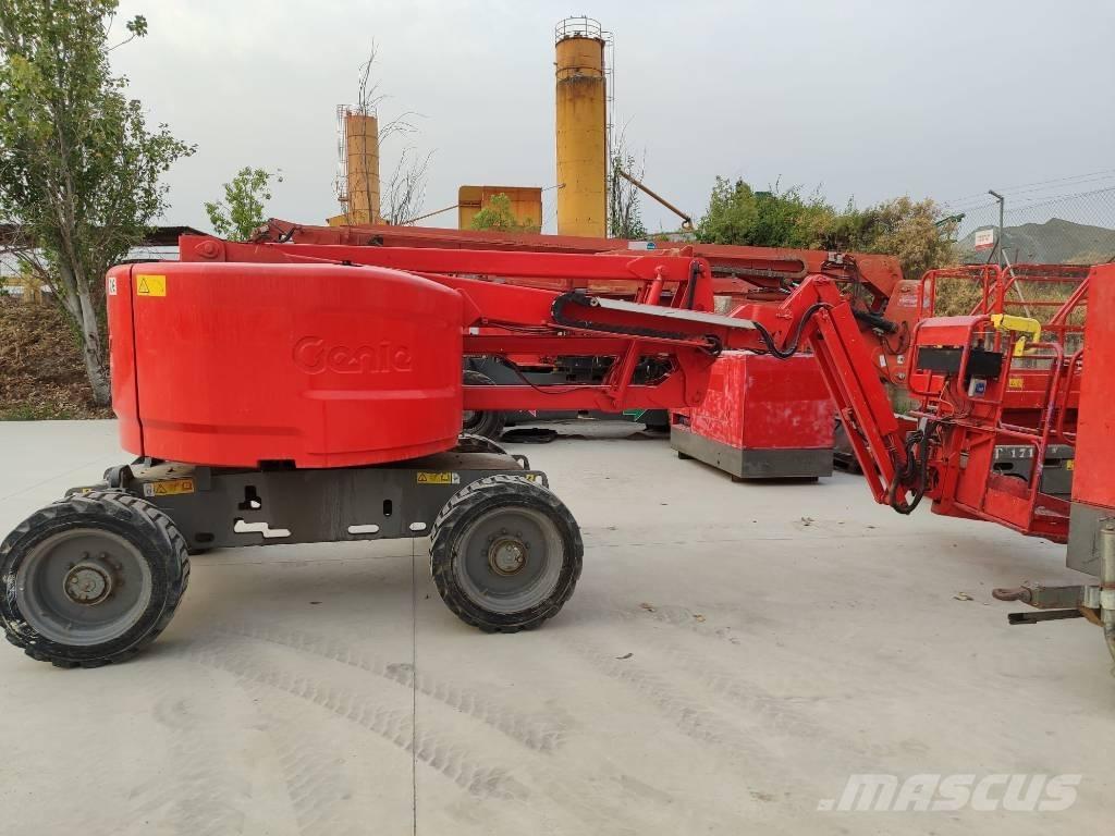 Genie Z 45/25 J RT ブームリフト　屈伸型