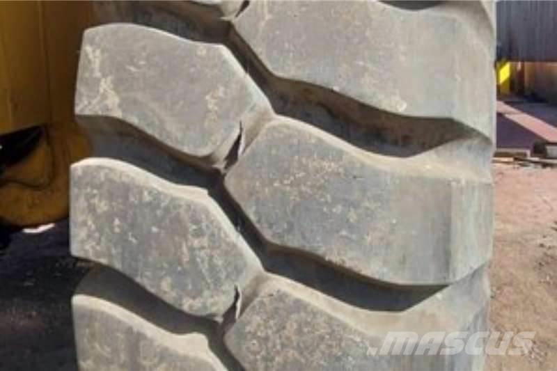 CAT 773E その他トラック