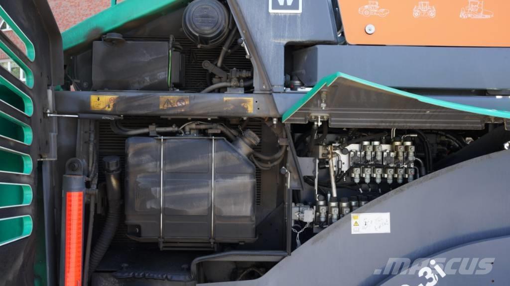 Vögele SUPER 1800-3I アスファルトフィニッシャ