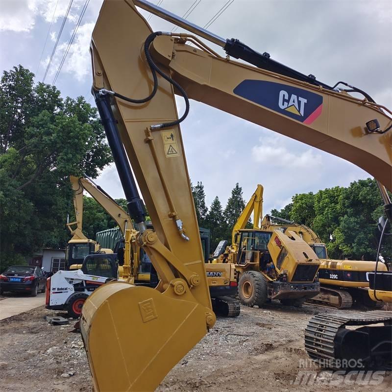 CAT 320 D L 大型油圧ショベル12t以上（パワーショベル・ユンボ）