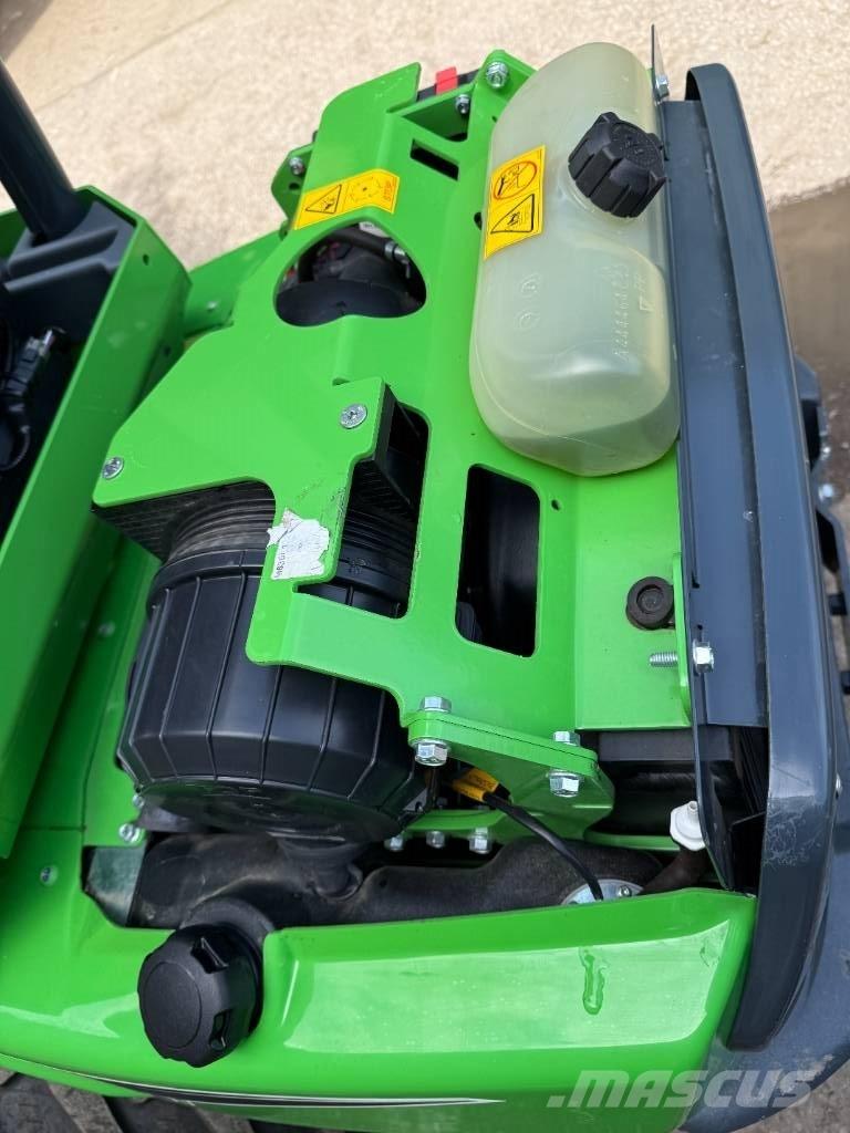 Avant 635 ホイールローダー・タイヤショベル