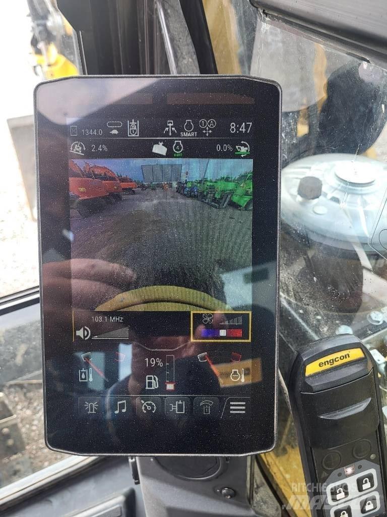 CAT 308CR 中型油圧ショベル 7ｔ-12ｔ（ユンボ・パワーショベル・バックホー）