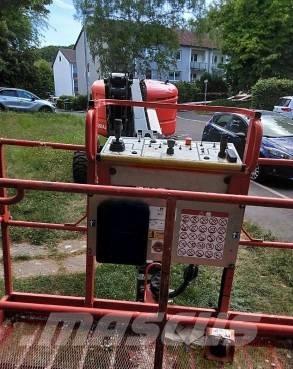 SkyJack SJ 51 AJ ブームリフト　屈伸型