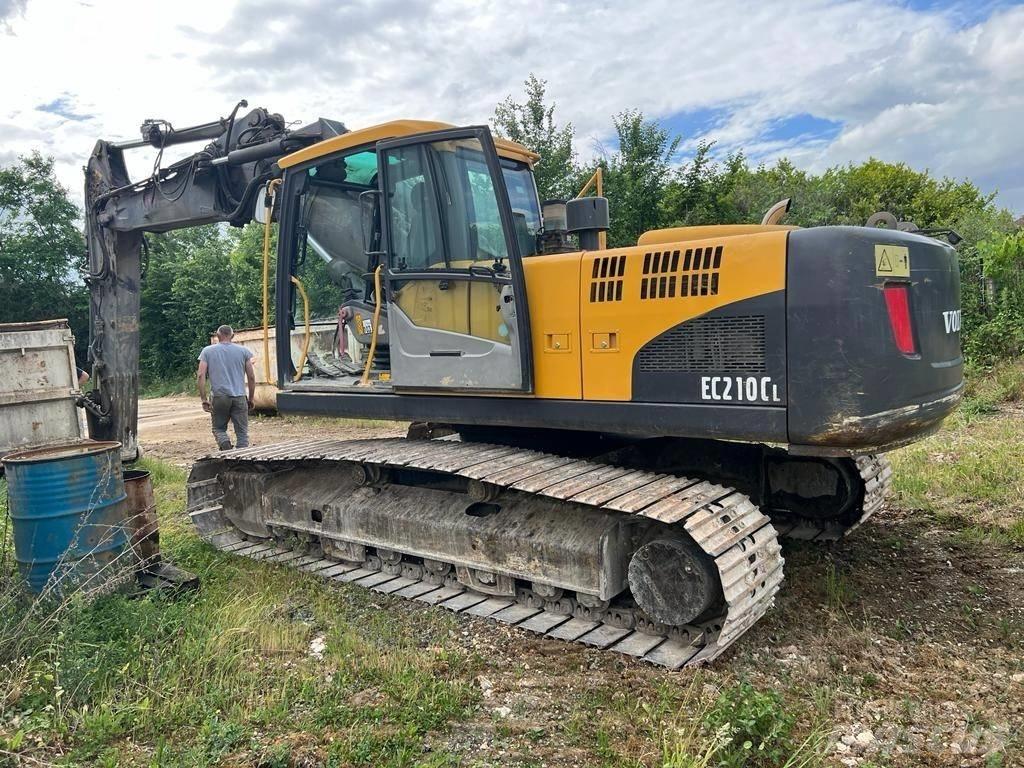Volvo EC 210 C L 大型油圧ショベル12t以上（パワーショベル・ユンボ）