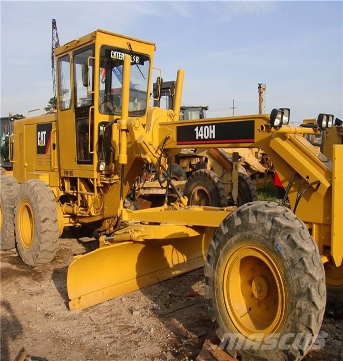 CAT 140 H モーターグレーダー