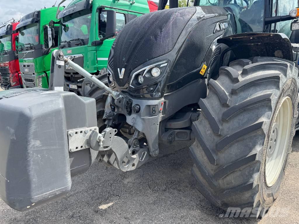 Valtra S 374 トラクター