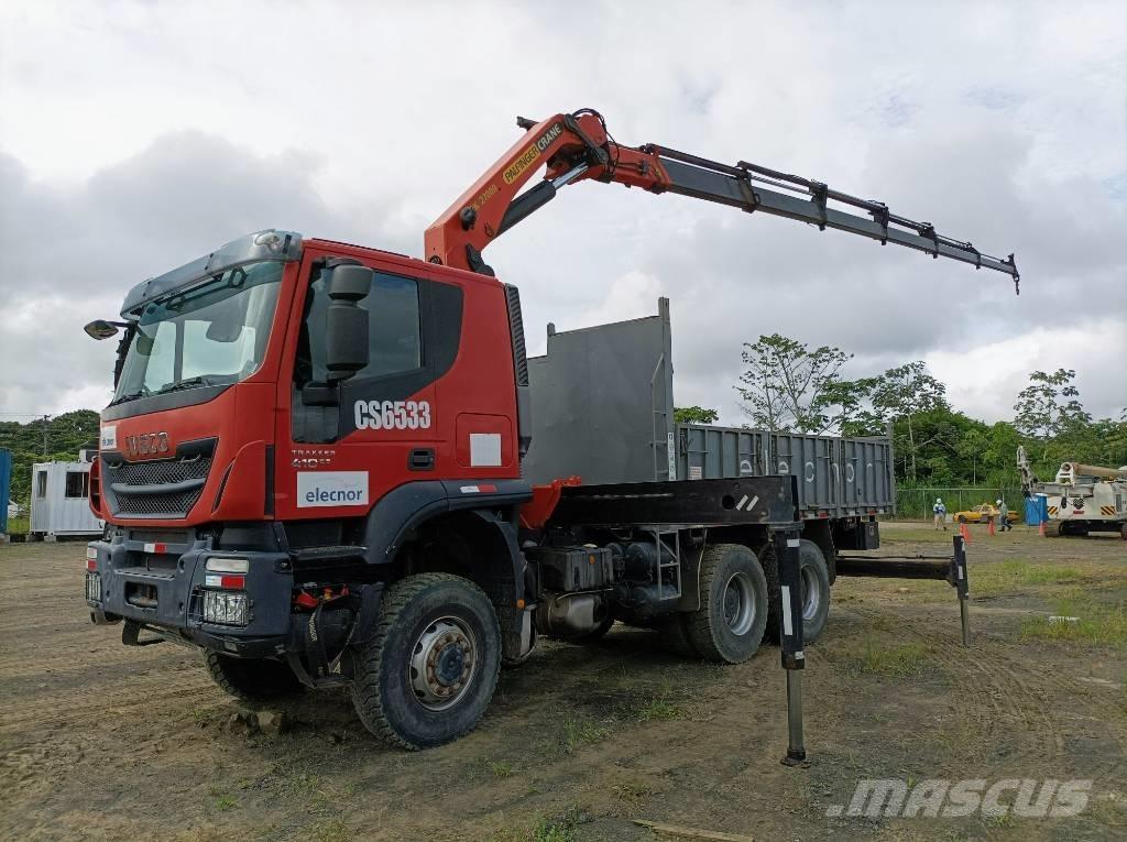 Iveco Trakker 410 クレーントラック、ユニック車