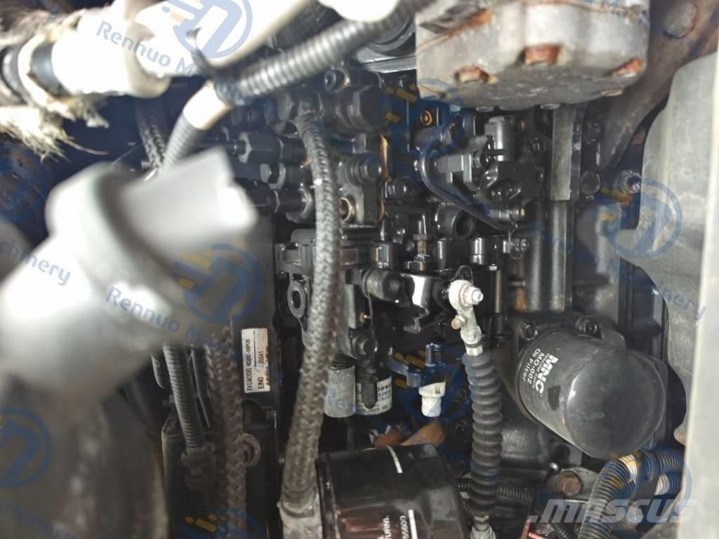 Komatsu PC 55 MR ミニ油圧ショベル 7t以下（ミニユンボ・ミニディガー）