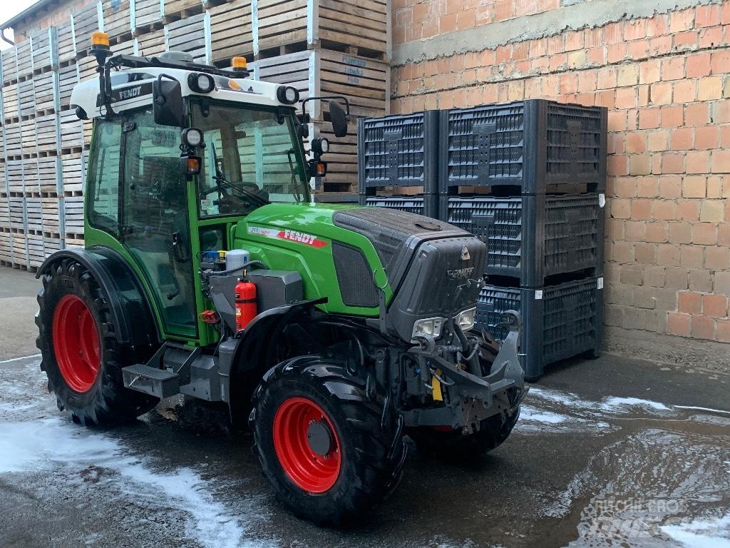 Fendt 211V トラクター