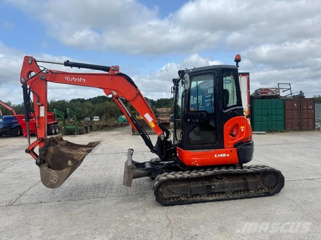 Kubota U 48 ミニ油圧ショベル 7t以下（ミニユンボ・ミニディガー）