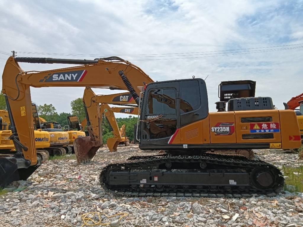 Sany SY 235 H 大型油圧ショベル12t以上（パワーショベル・ユンボ）