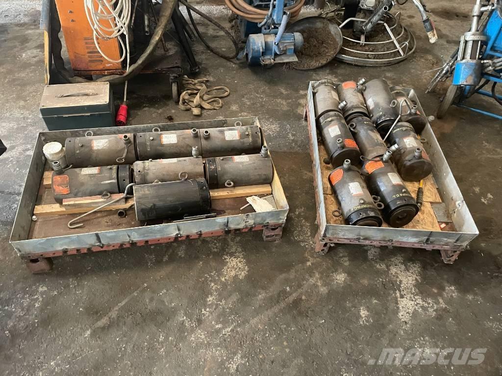  ENERPAC CLL1008 油圧機