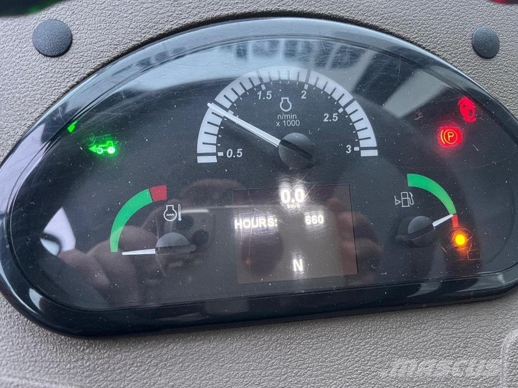 John Deere 5090 GL トラクター