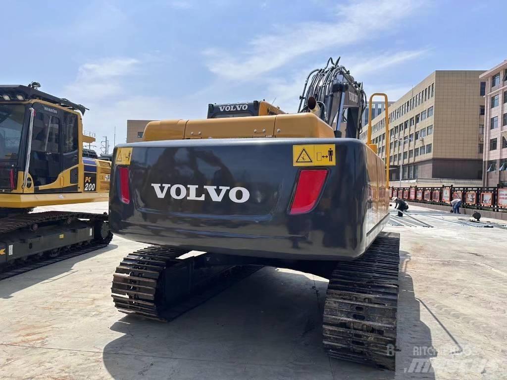 Volvo EC 210 B LC 大型油圧ショベル12t以上（パワーショベル・ユンボ）