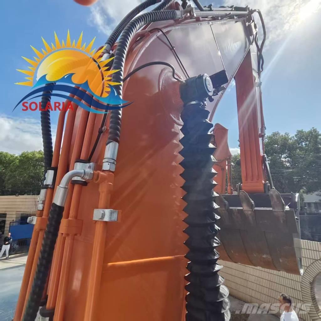 Doosan DX 225 LCA 大型油圧ショベル12t以上（パワーショベル・ユンボ）