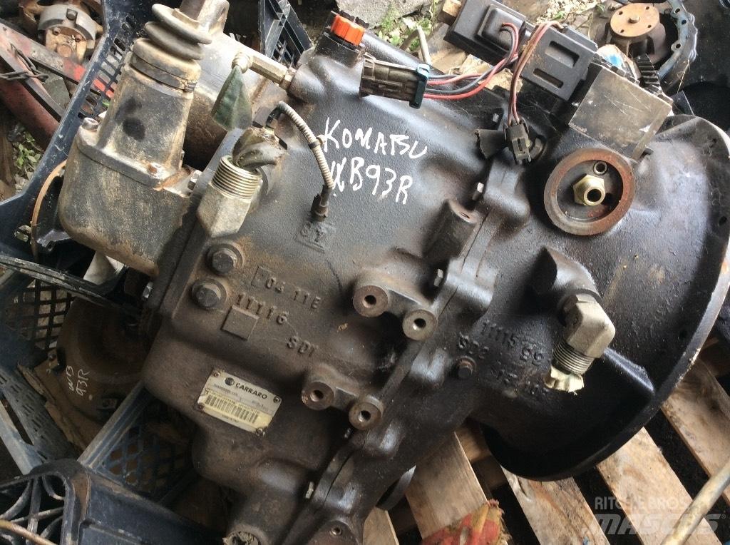 Komatsu WB 93 R-2 トランスミッション