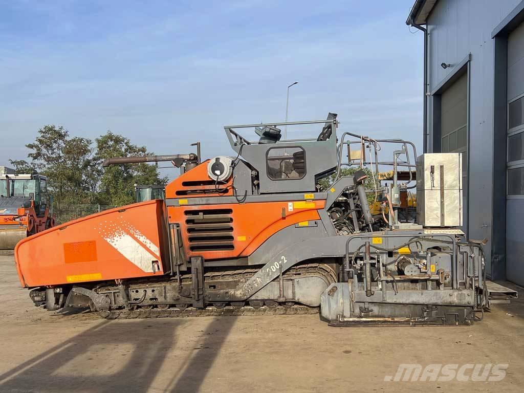 Vögele SUPER 1900-2 アスファルトフィニッシャ