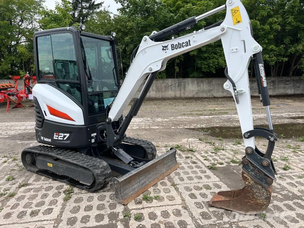 Bobcat E 27 ミニ油圧ショベル 7t以下（ミニユンボ・ミニディガー）