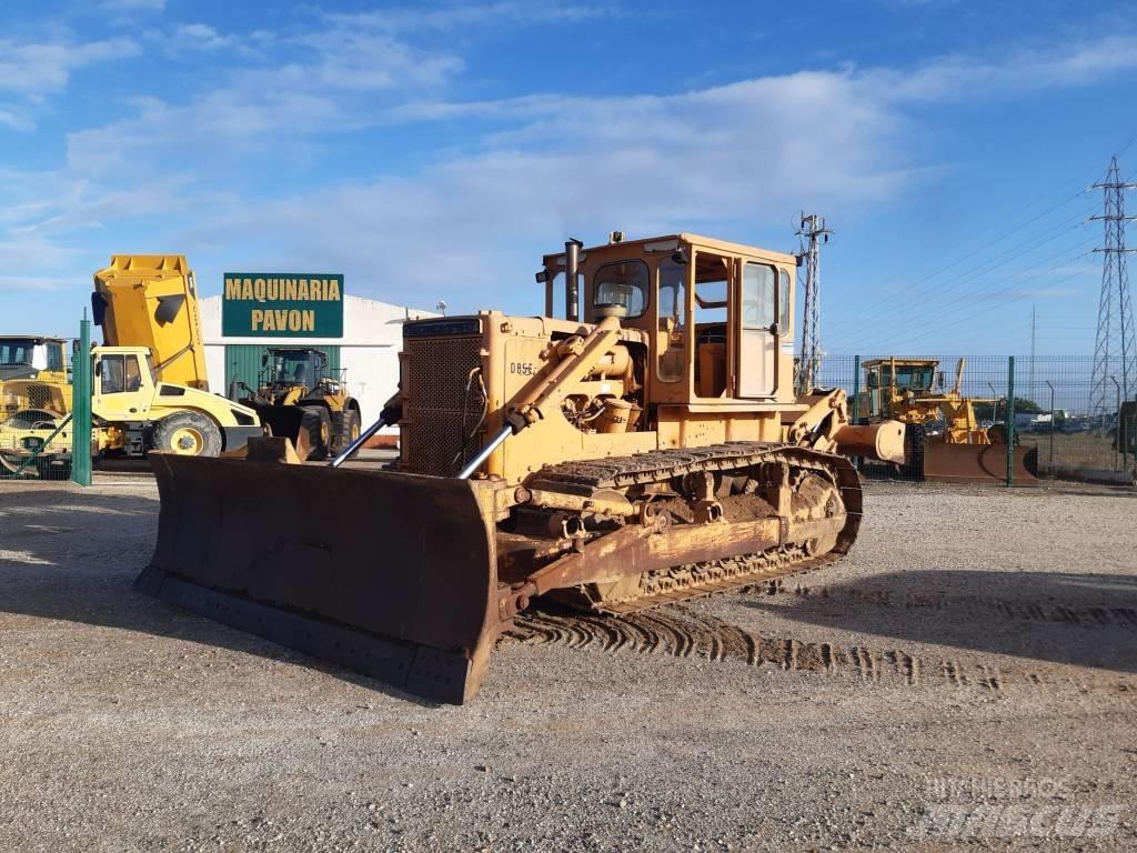 Komatsu D 85 E-12 ブルドーザー