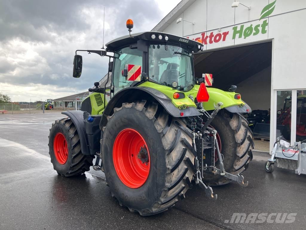 CLAAS AXION 830 CIS+ トラクター